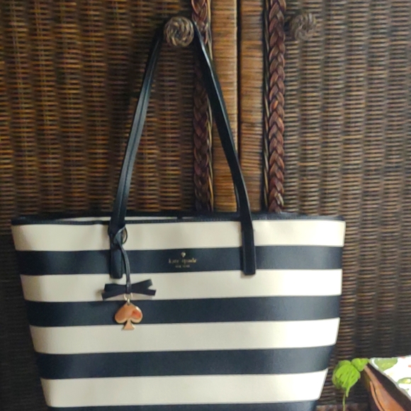 kate spade Handbags - Kate Spade